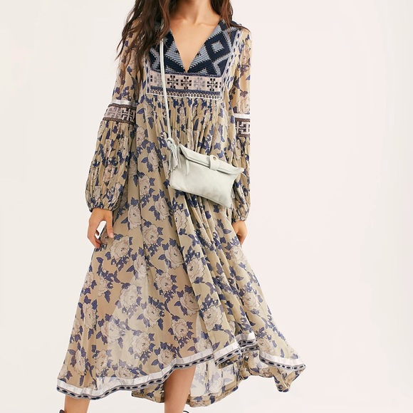 Free People Dresses & Skirts - Free People NWT Bold Blooms Embroidered Dress